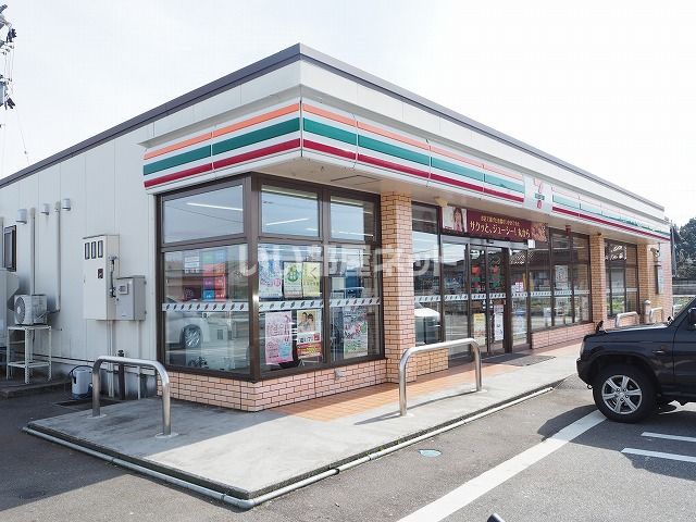 コンビニ　セブンイレブン 富山本郷町店（コンビニ）まで790m