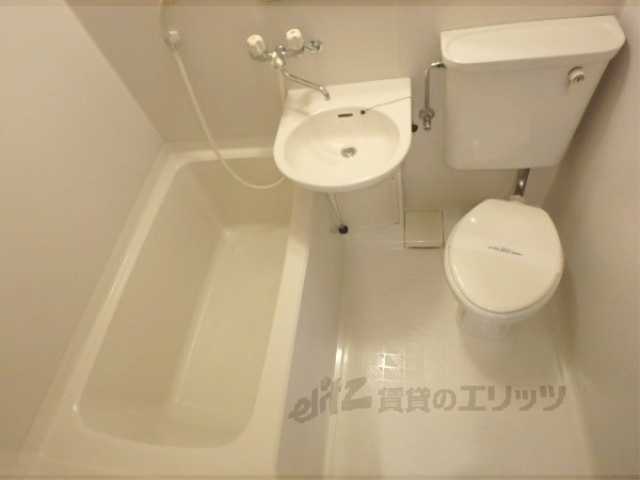 バス・シャワールーム　ユニットバス