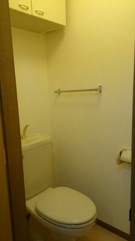 トイレ　コンパクトで使いやすいトイレです