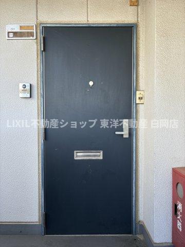 玄関　同建物・別号室の写真です。