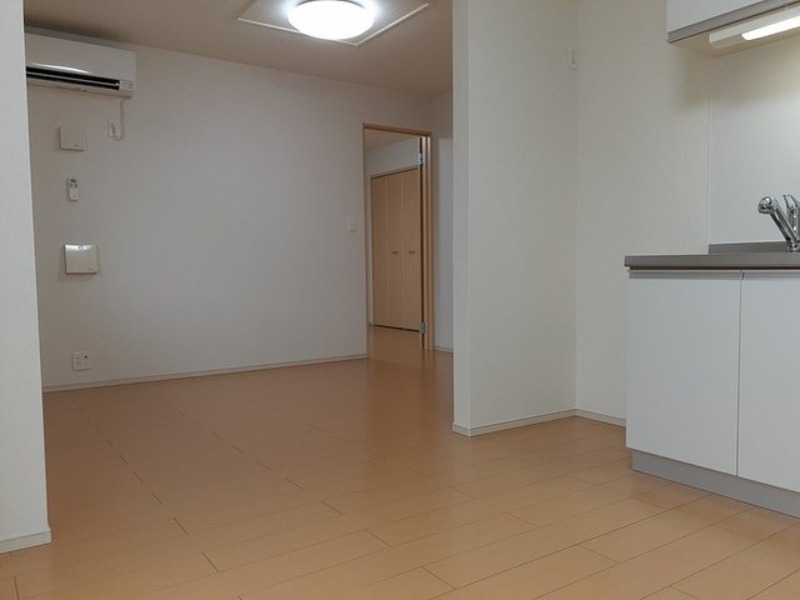 居室・リビング　図面と現状に相違がある場合には現状を優先