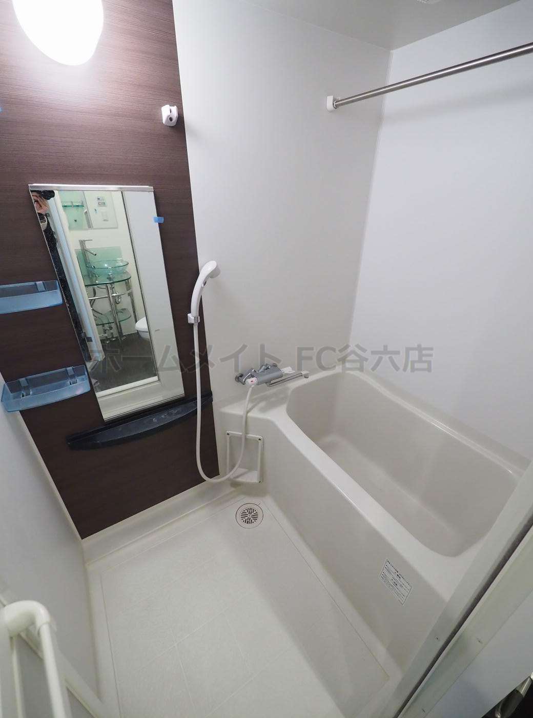 バス・シャワールーム