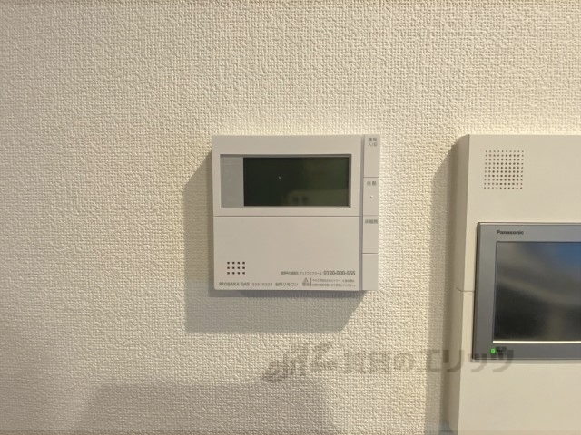 その他設備　給湯器リモコン