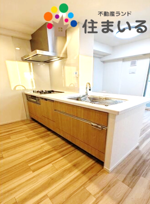 キッチン　※同型タイプとなります