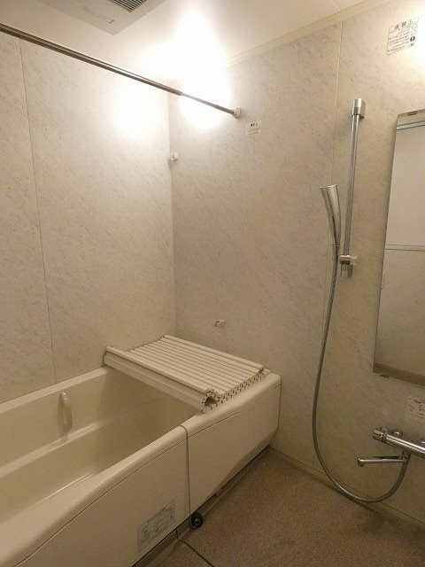 バス・シャワールーム　バス※別部屋参考写真