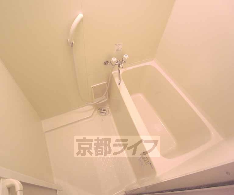 バス・シャワールーム　バスルームです！