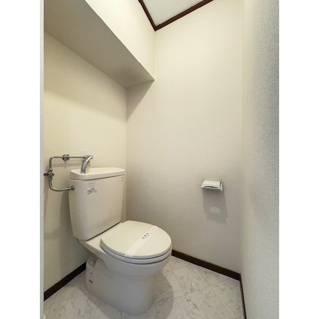 トイレ　もちろんバストイレ別♪