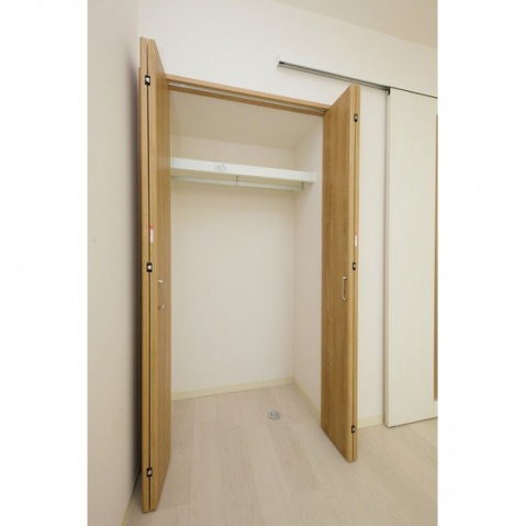 収納　クローゼット