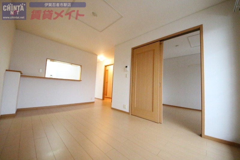 居室・リビング　同型別部屋参考写真です