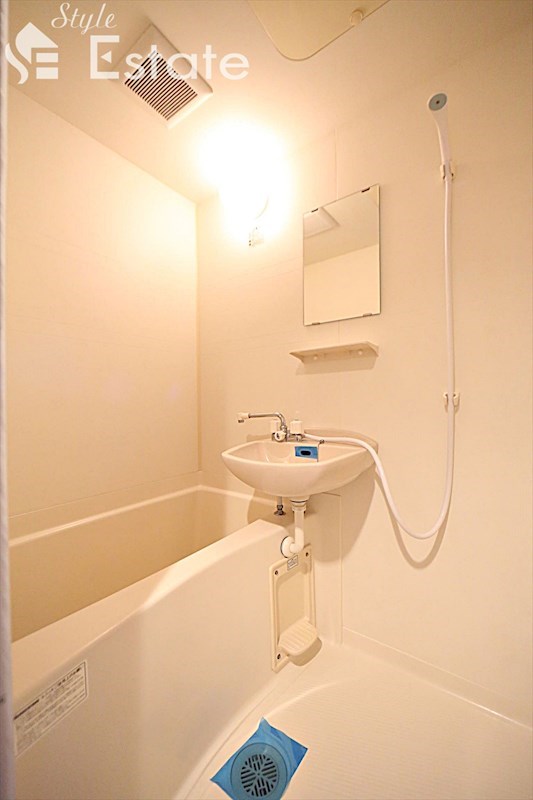 バス・シャワールーム　風呂