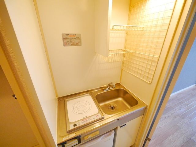 キッチン　※別部屋参考写真です