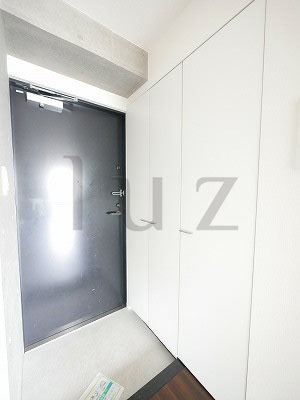 玄関　すっきりとした玄関スペースです！