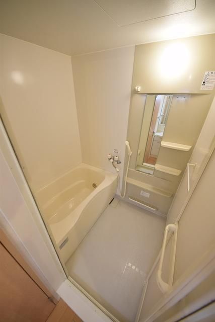 バス・シャワールーム　お風呂