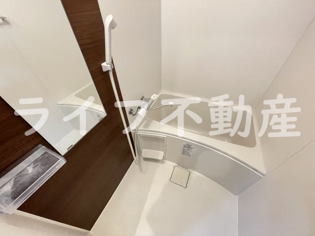 バス・シャワールーム　お風呂で日々の疲れを落としましょう