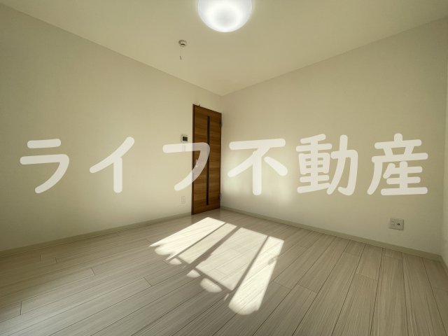 居室・リビング　ゆったり過ごせる居間です