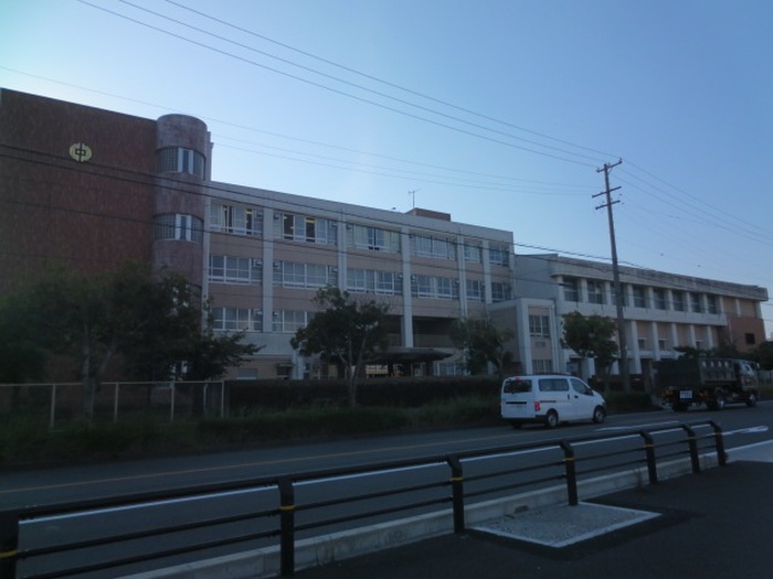 中学校　名古屋市立南陽東中学校（中学校）まで1460m