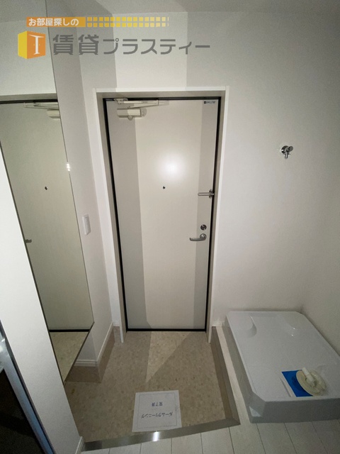 玄関　シューズボックスあります