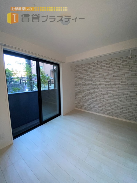 居室・リビング　おされクロスで雰囲気アップ