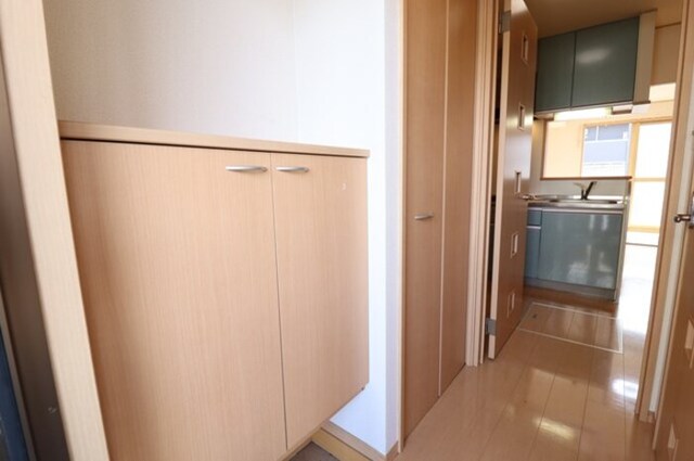 玄関　シューズボックス