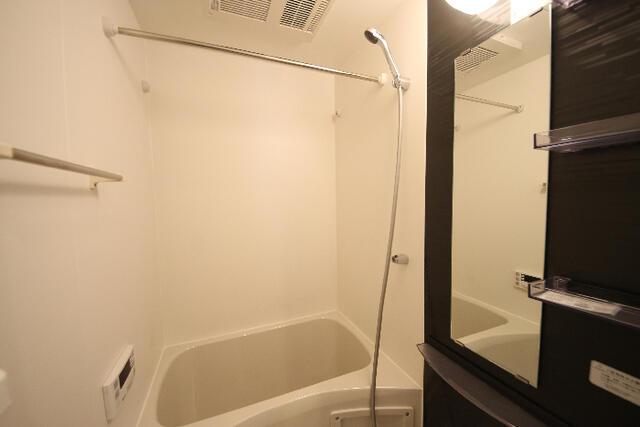 バス・シャワールーム　追い炊き機能ついております?