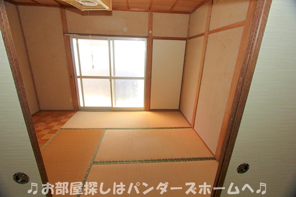 松下純子借家の内装写真