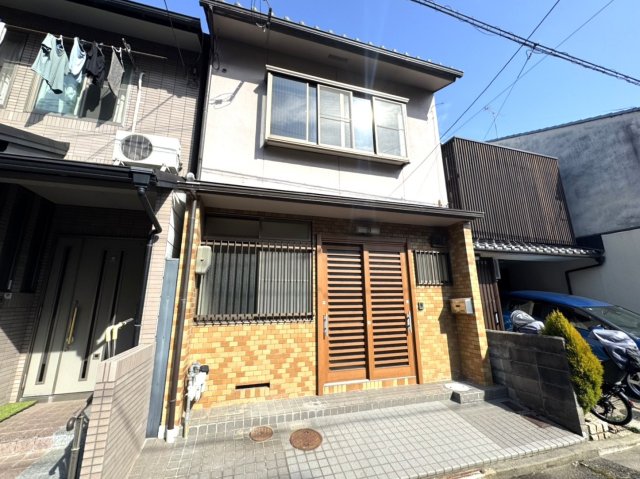 紫野宮西町貸家