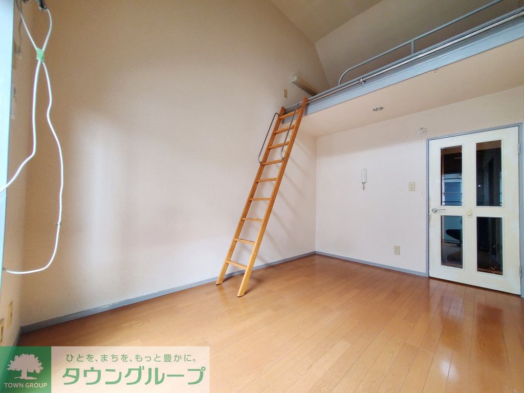 居室・リビング　庭