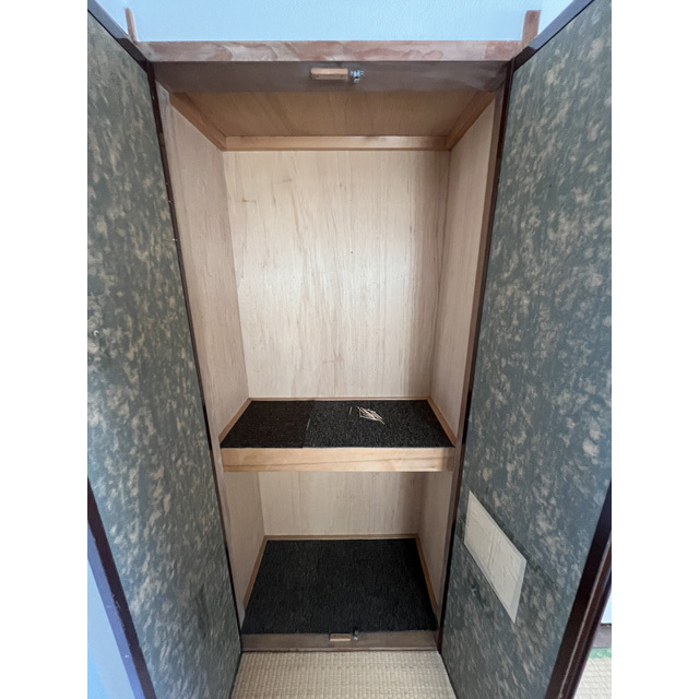 収納　押入
