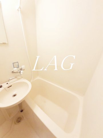 バス・シャワールーム　お風呂です。