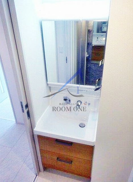 洗面設備　洗面台です。