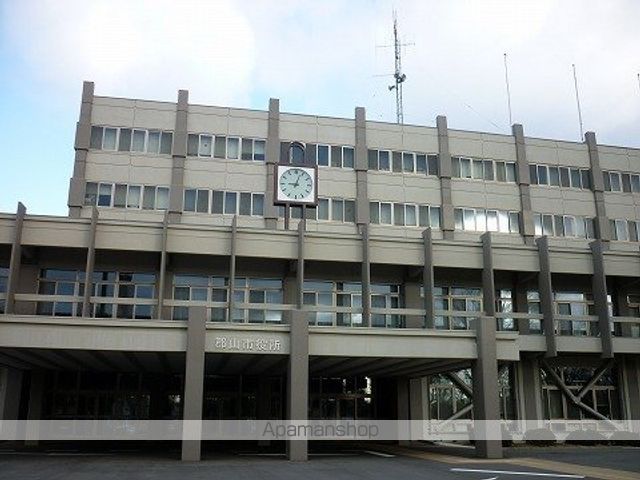 役所　郡山市役所（役所）まで2000m