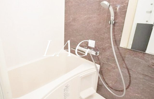 バス・シャワールーム　お風呂です。