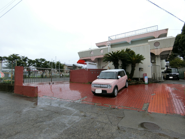 幼稚園・保育園　富士保育園（幼稚園・保育園）まで216m