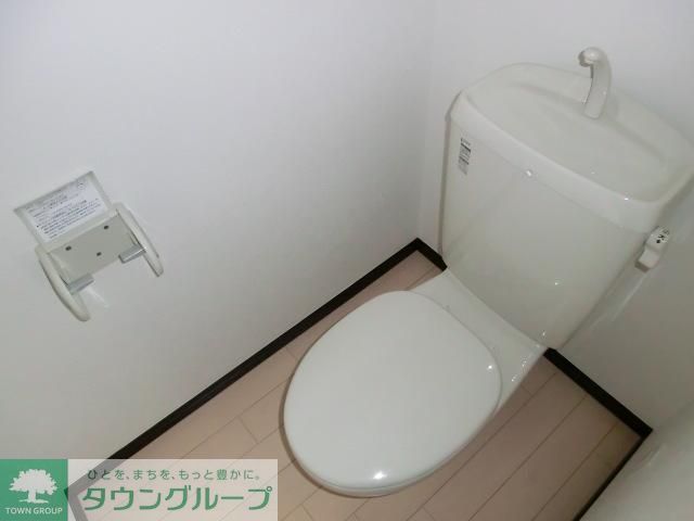 トイレ　バストイレはもちろん別