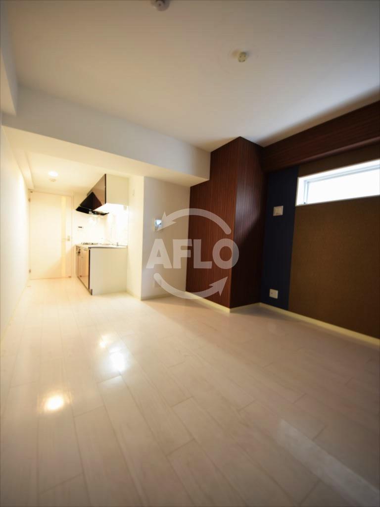 居室・リビング　ドゥ・シンビオス桜川　リビング