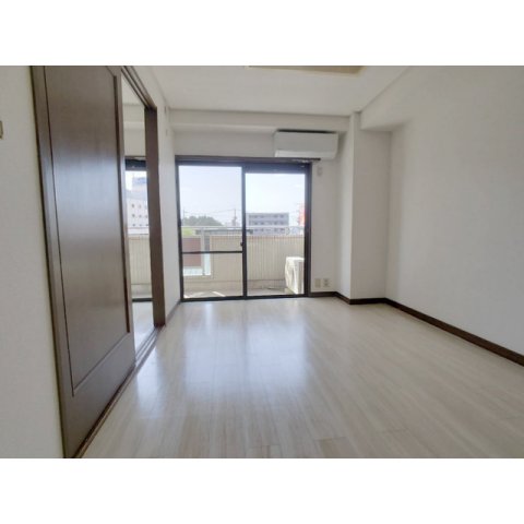 居室・リビング　ゆったりとしたリビングです