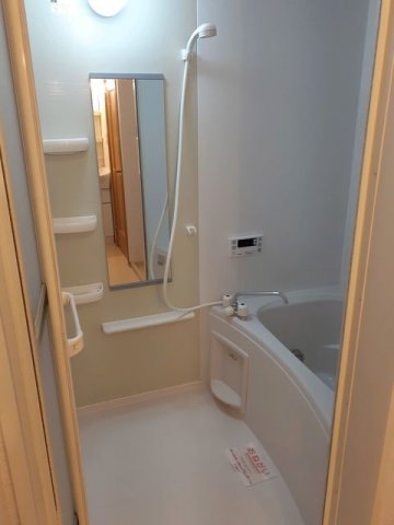 バス・シャワールーム　日々の疲れを癒すお風呂付です