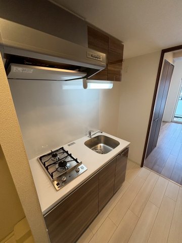 キッチン　コンパクトなキッチンで掃除もラクラク