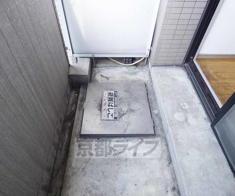 バルコニー　洗濯物干せます。