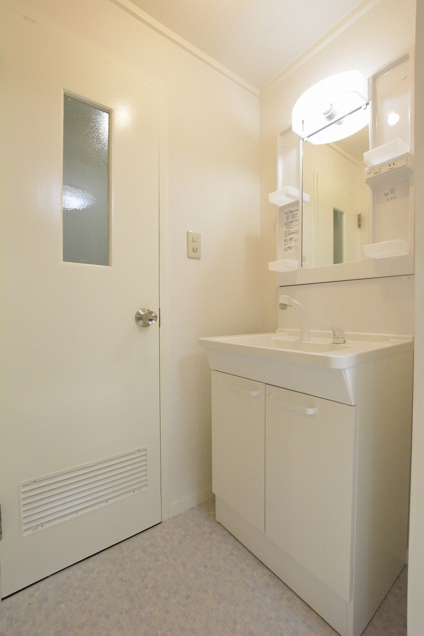 洗面設備　独立洗面台