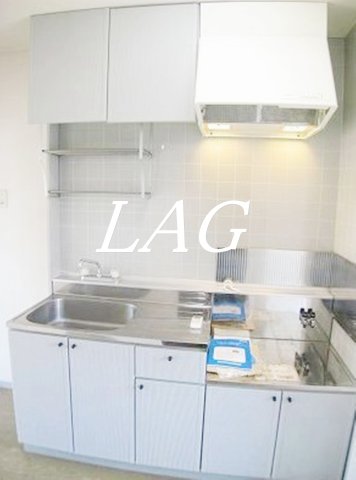 キッチン　キッチンです。