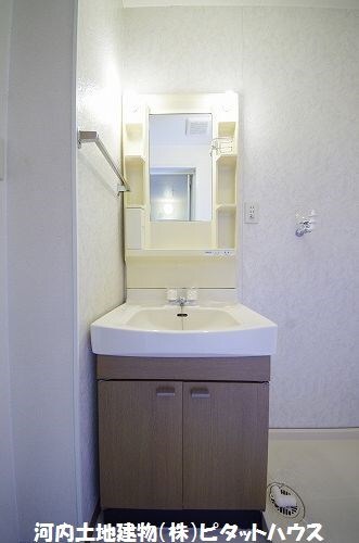 洗面設備　シャンプードレッサー