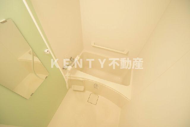 バス・シャワールーム　日々の疲れを癒すお風呂付です