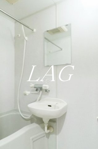 洗面設備　洗面台です。