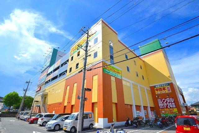 レンタルビデオ　フタバ図書ＭＥＧＡ中筋店（レンタルビデオ）まで377m