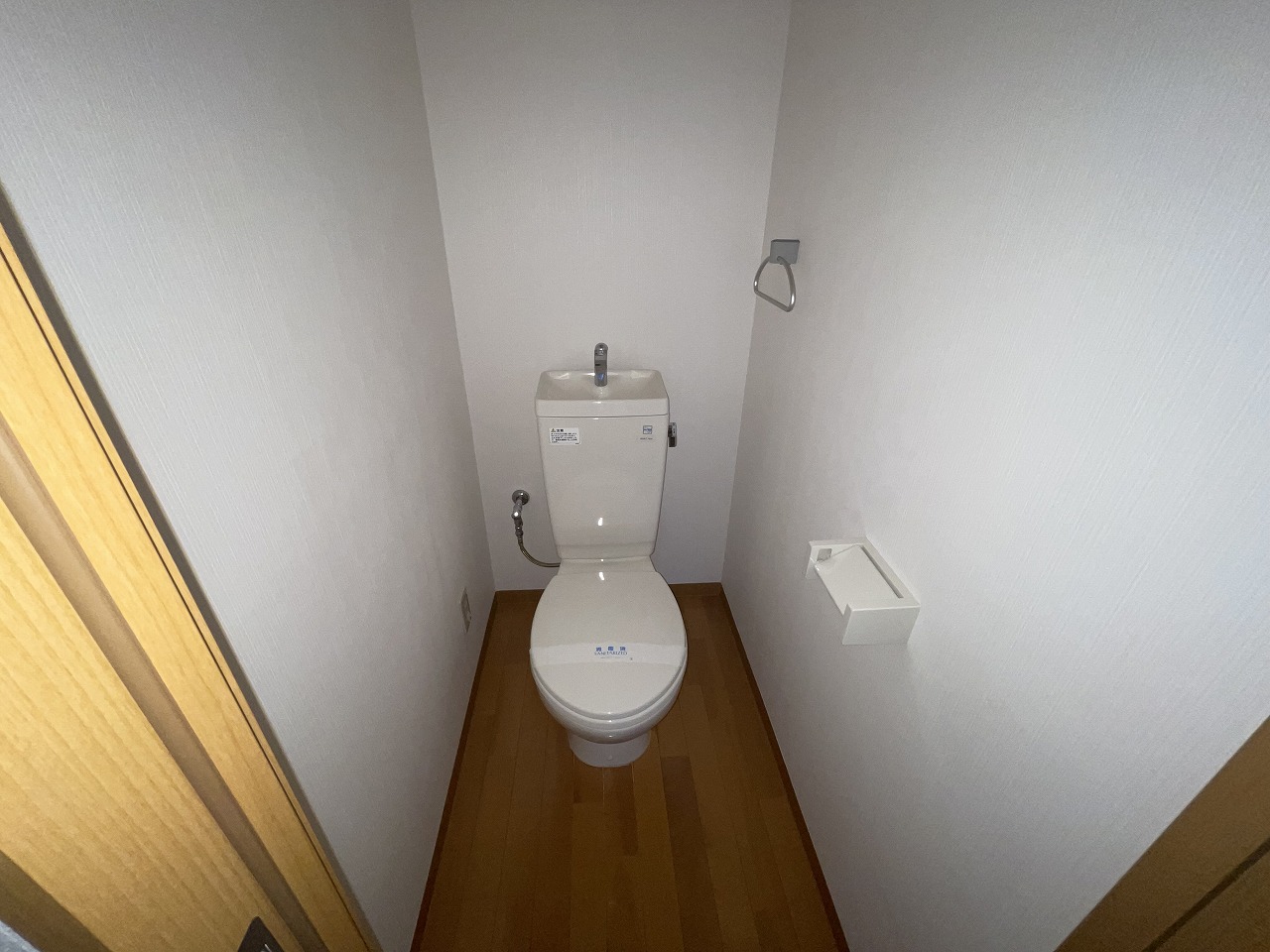 トイレ　※他部屋参照画像※