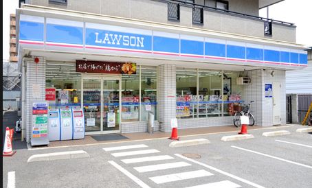 コンビニ　ローソン・スリーエフ新城店（コンビニ）まで523m