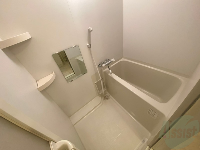 バス・シャワールーム　お風呂です。ゆっくりお風呂につかるのも体に良いですね～