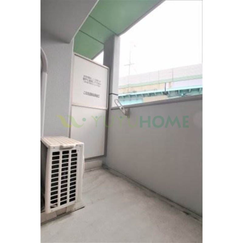 バルコニー　※間取り・設備等に相違がある場合は、現状優先※