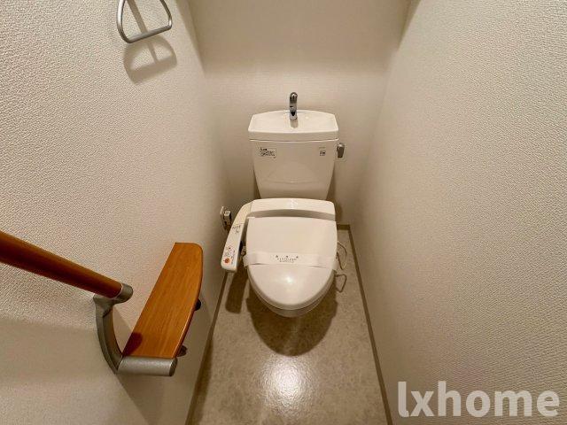 トイレ　トイレもきれいです